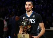 开云体育下载-三笘薰持续制造杀伤，澳大利亚提前终结悬念，AC米兰的亚洲启示录